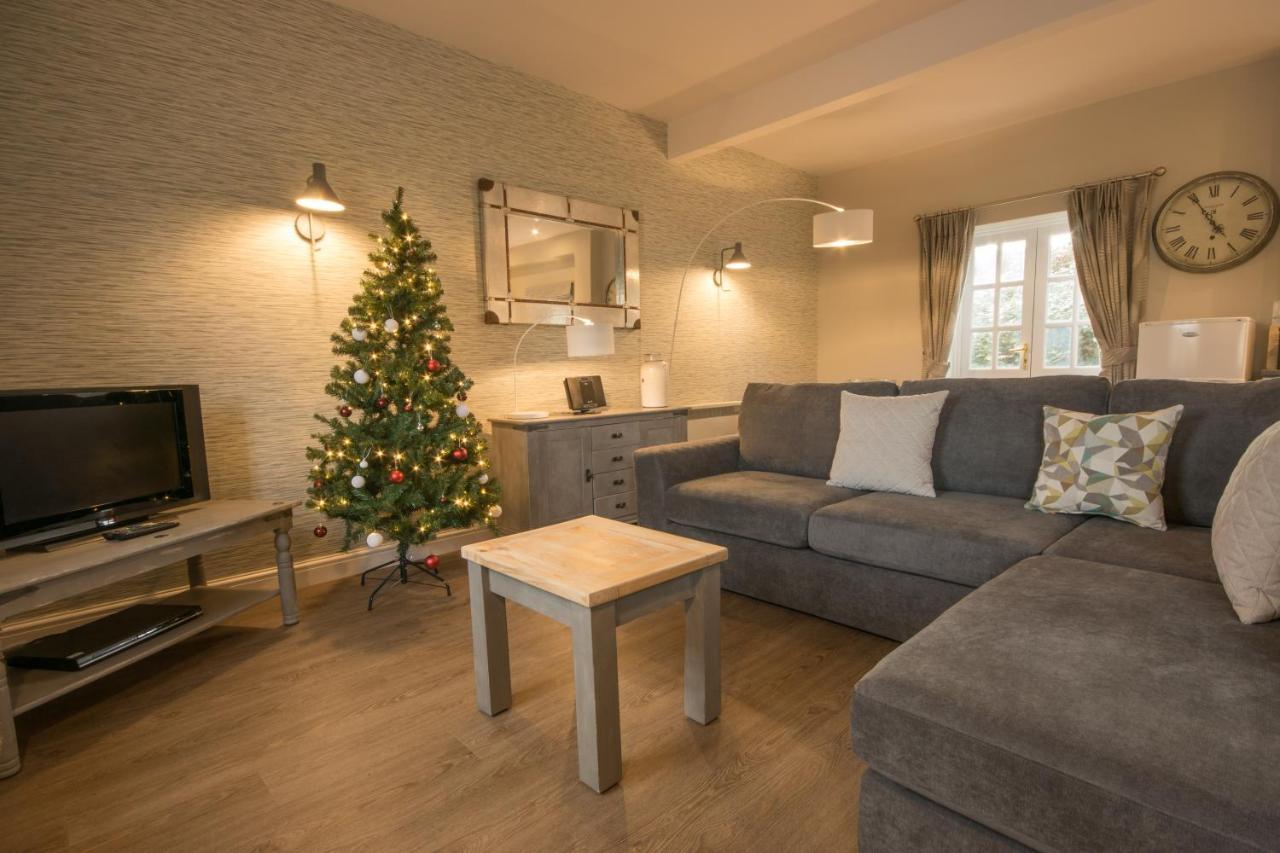 Peveril Cottage - Darwin Lake Holiday Village ماتلوك المظهر الخارجي الصورة